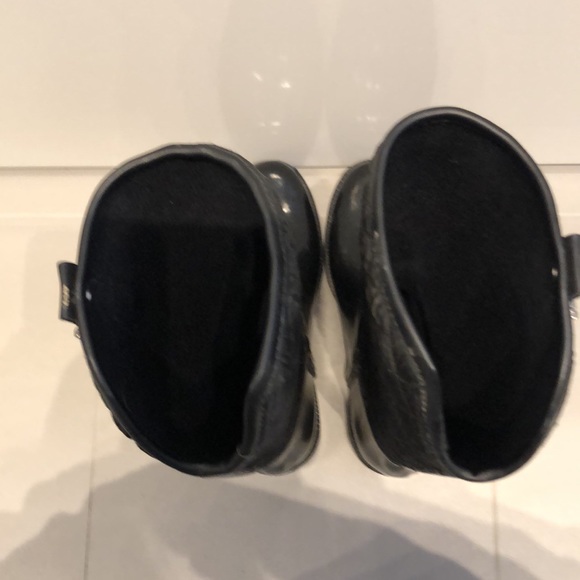 ZARA Girl’s black rubber boots - Picture 4 of 6